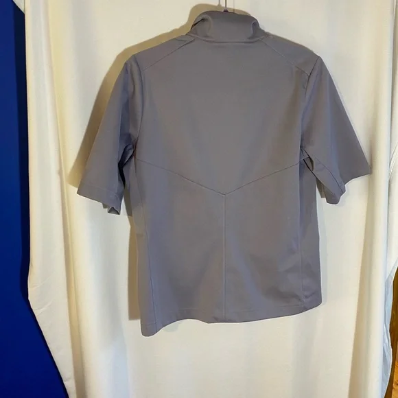 Nike Golf, Storm fit, size medium - Picture 6 of 7